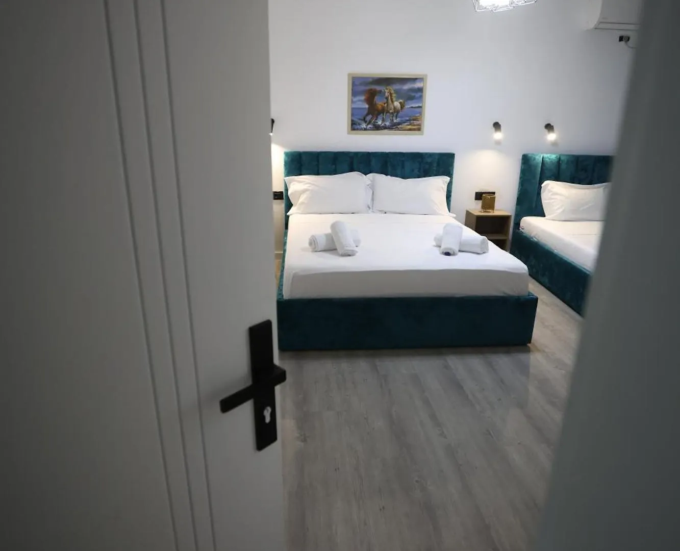 Vila Alizee Hotel Tiran