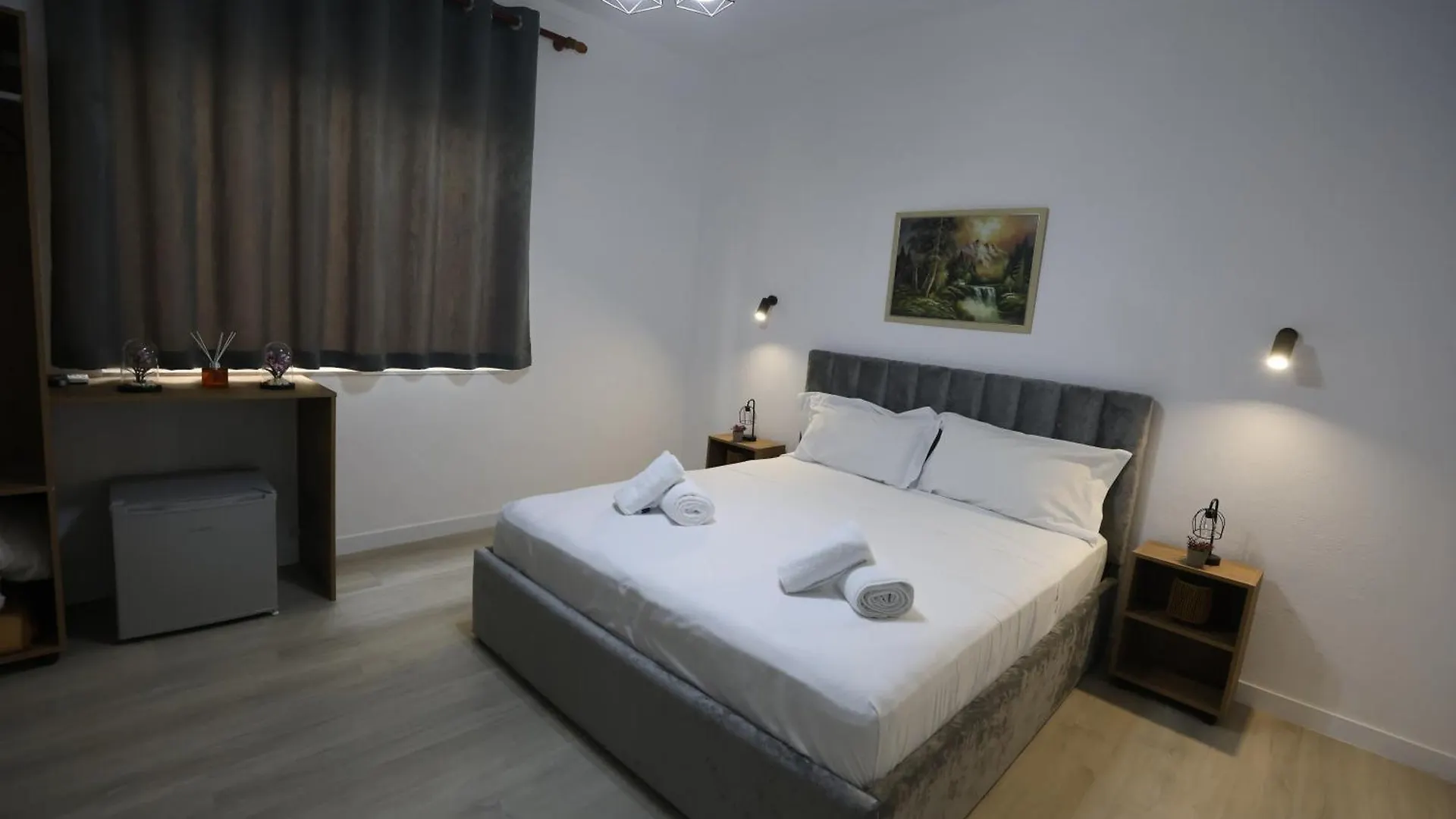***  Vila Alizee Hotel Tiran Arnavutluk